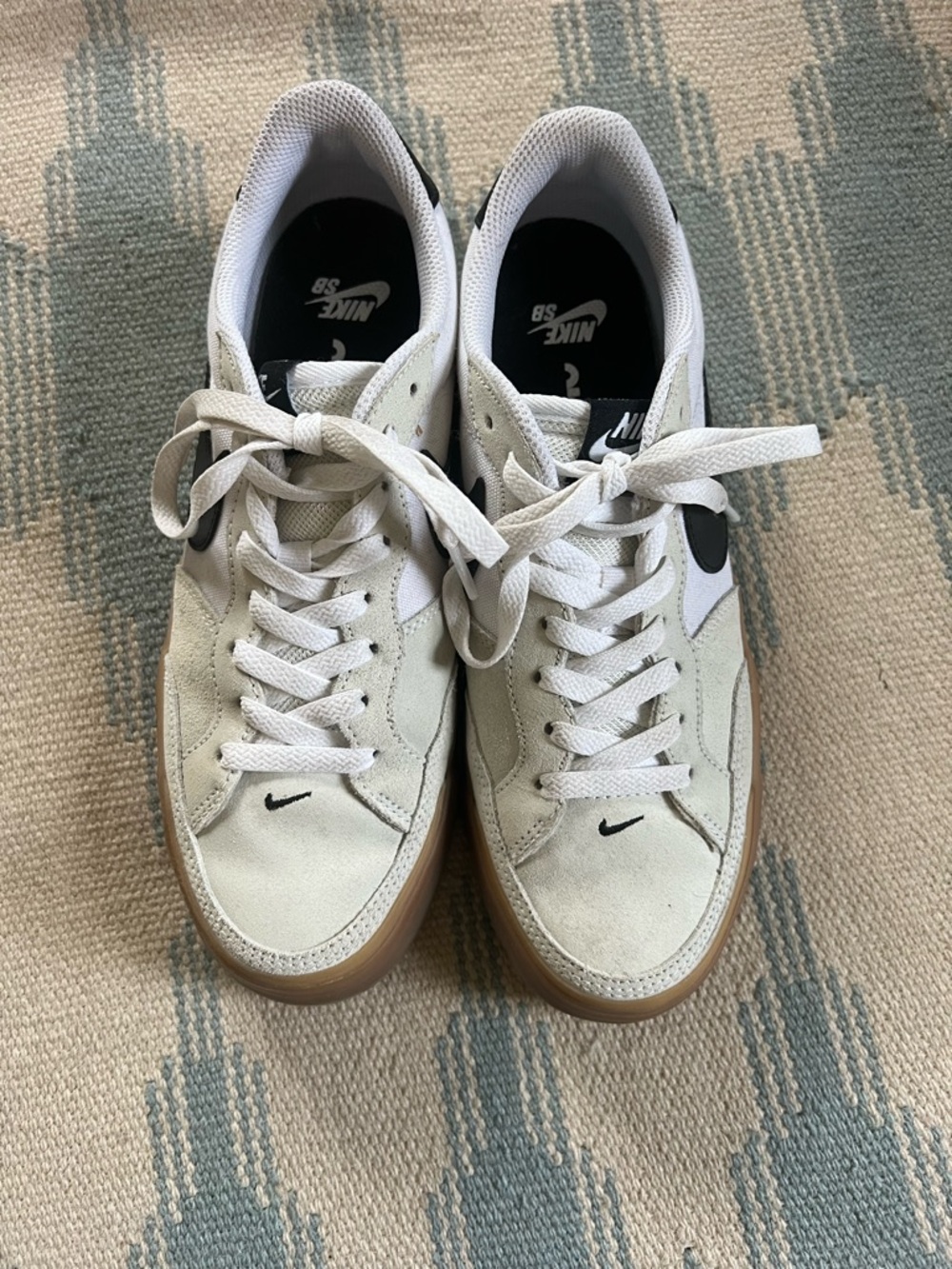 Nike SB Pogo Skate Shoes